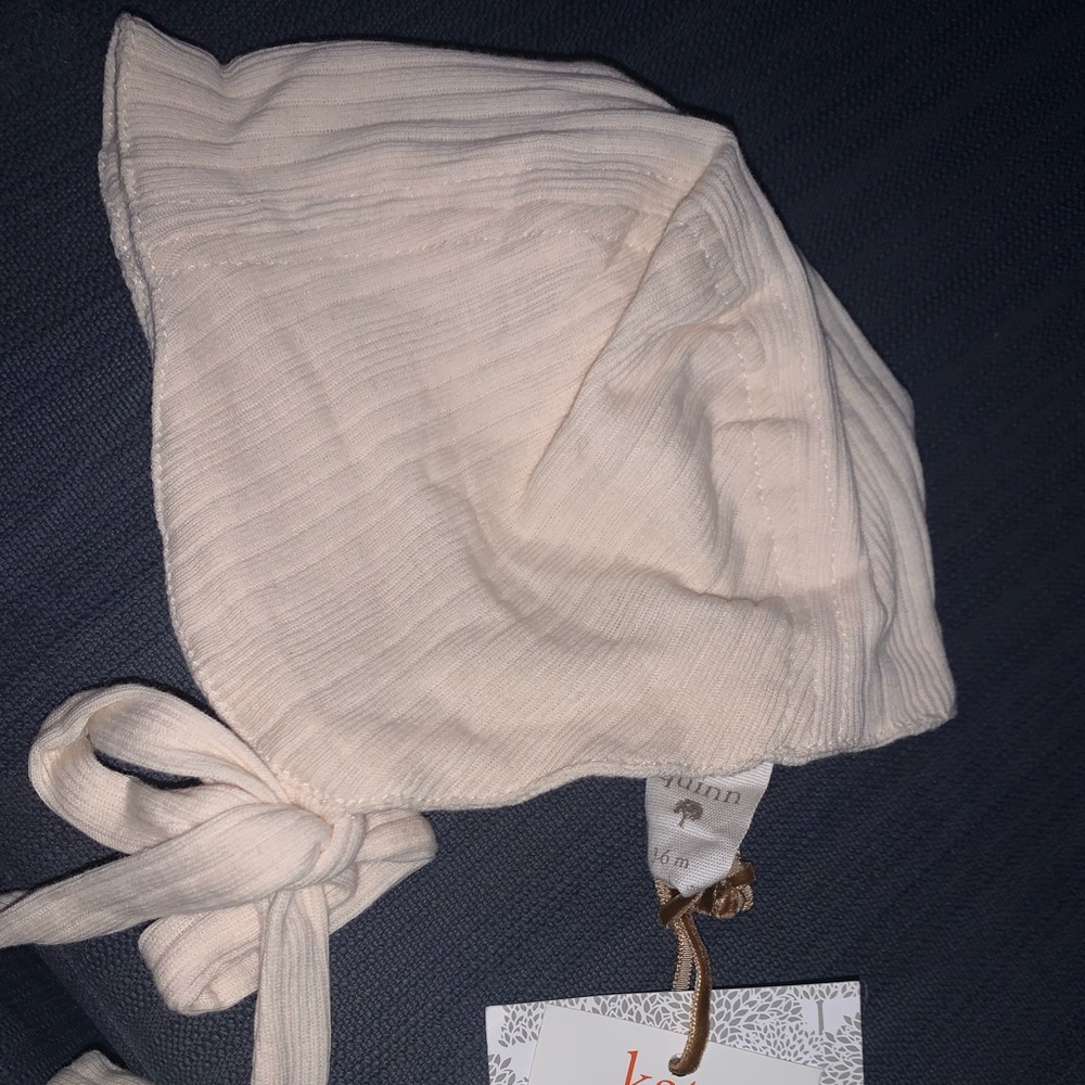 Kate Quinn Flight Hat